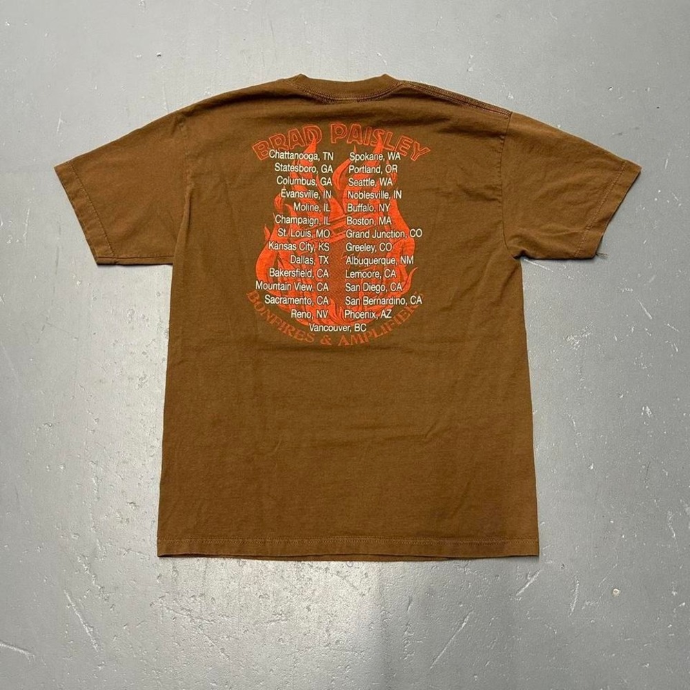 Vintage y2k earth tone 2000s Brad paisley Country music tshirt - Picture 2 of 4
